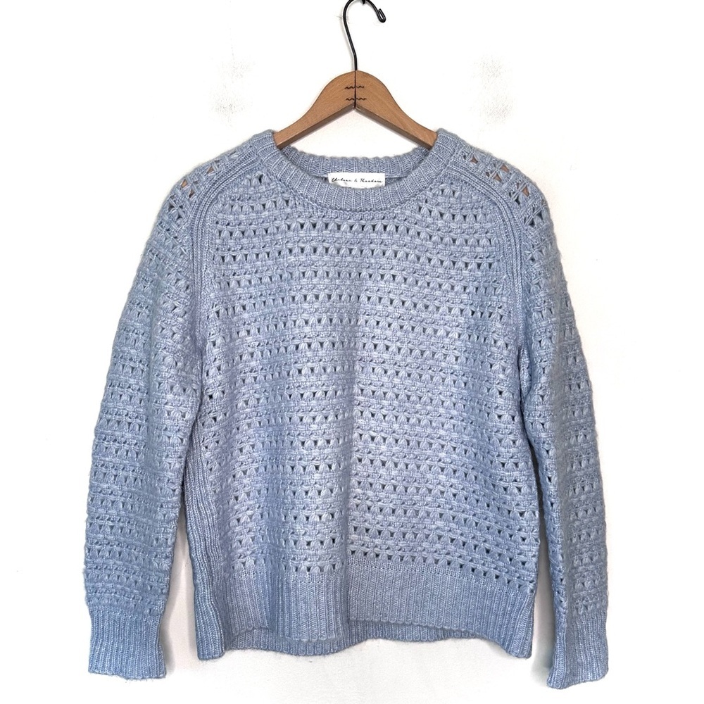 Chelsea & Theodore Light Blue Open Knit Sweater Size Small